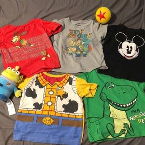Disney toy story bundle 6 shirts